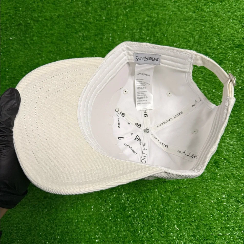 Saint Laurent Off-White Cap - Picture 6 of 7